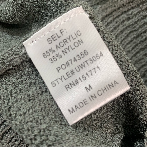 Chill embroidered boat neck cutout sweater - Picture 10 of 10